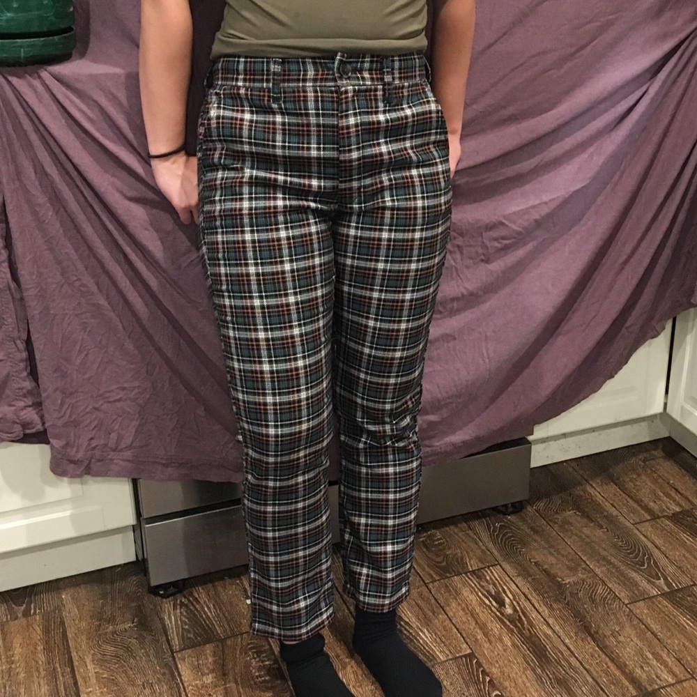 American Eagle green plaid stretch pants.